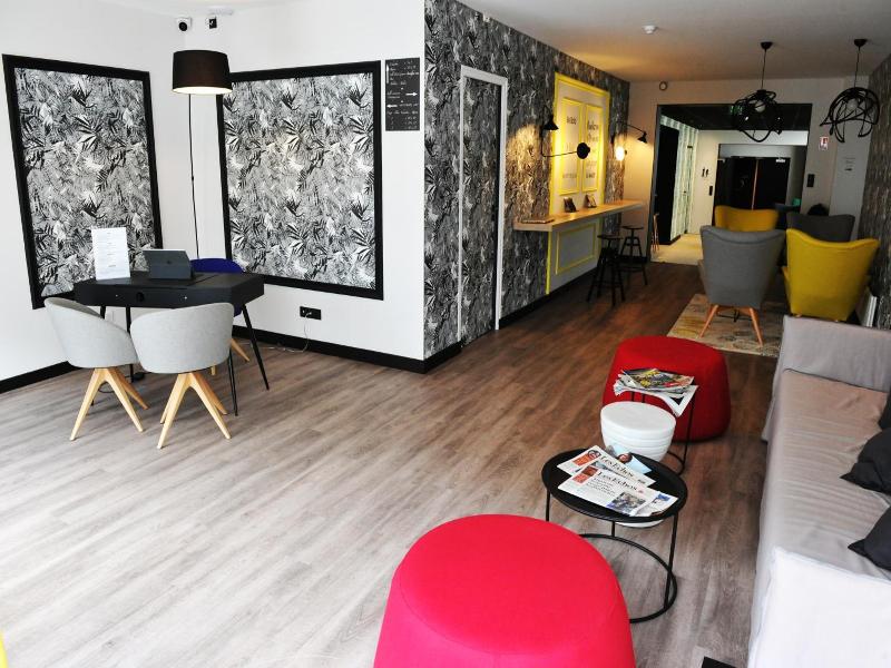 Hotel De France image