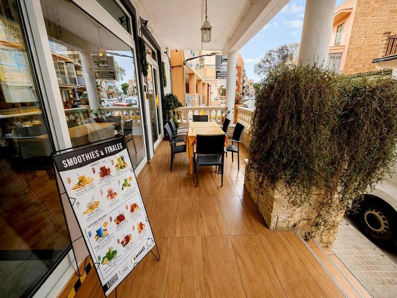 Hostal Mar Del Plata image