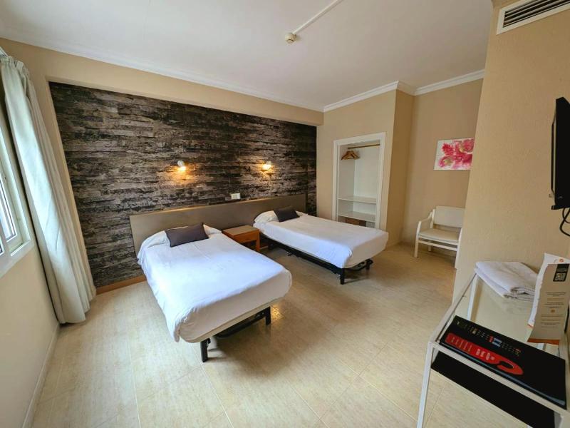 Hostal Mar Del Plata — general view