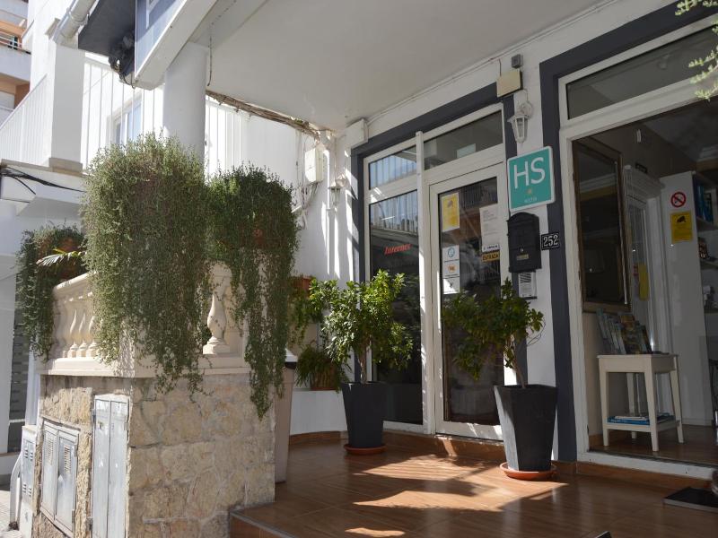 Hostal Mar Del Plata image