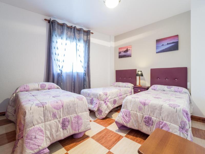 Hostal Rural Alba image