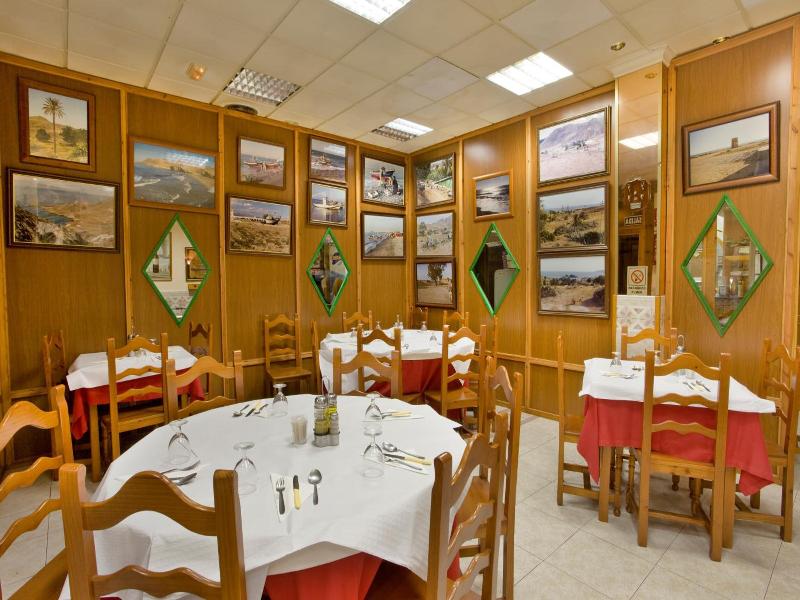 Hostal Rural Alba image