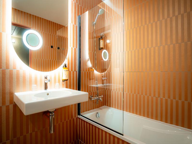 Mercure Saint Raphael Centre Plage image