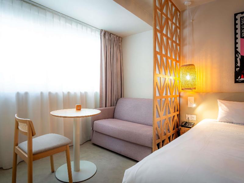 Mercure Saint Raphael Centre Plage image