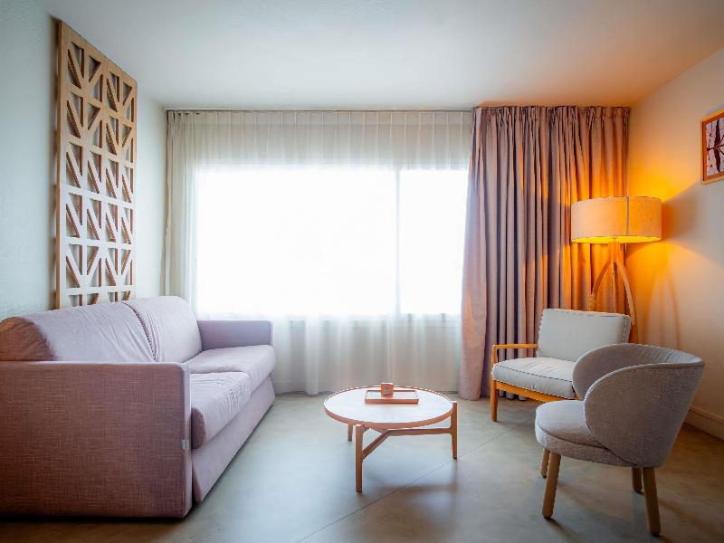 Mercure Saint Raphael Centre Plage image