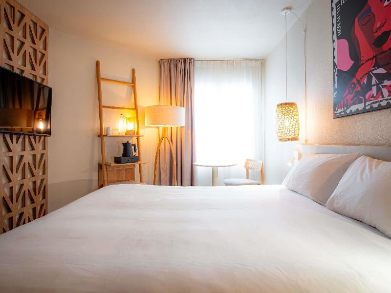 Mercure Saint Raphael Centre Plage image
