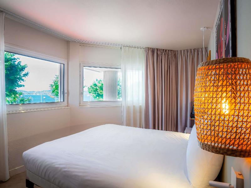 Mercure Saint Raphael Centre Plage image