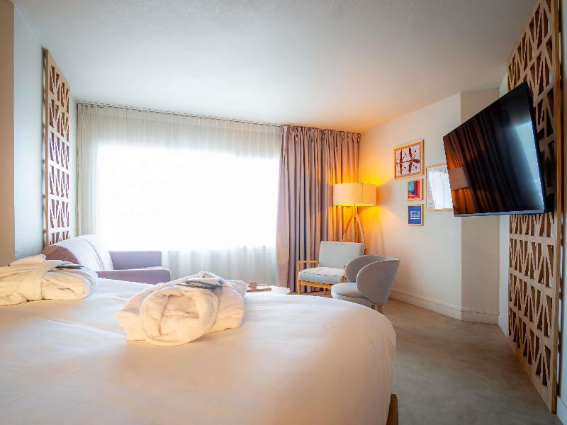 Mercure Saint Raphael Centre Plage image