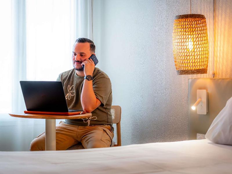 Mercure Saint Raphael Centre Plage image