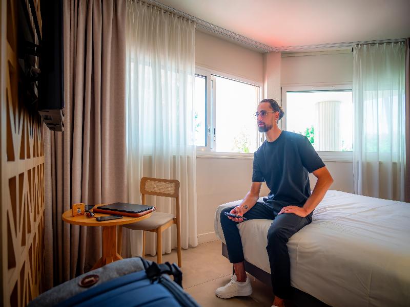 Mercure Saint Raphael Centre Plage image
