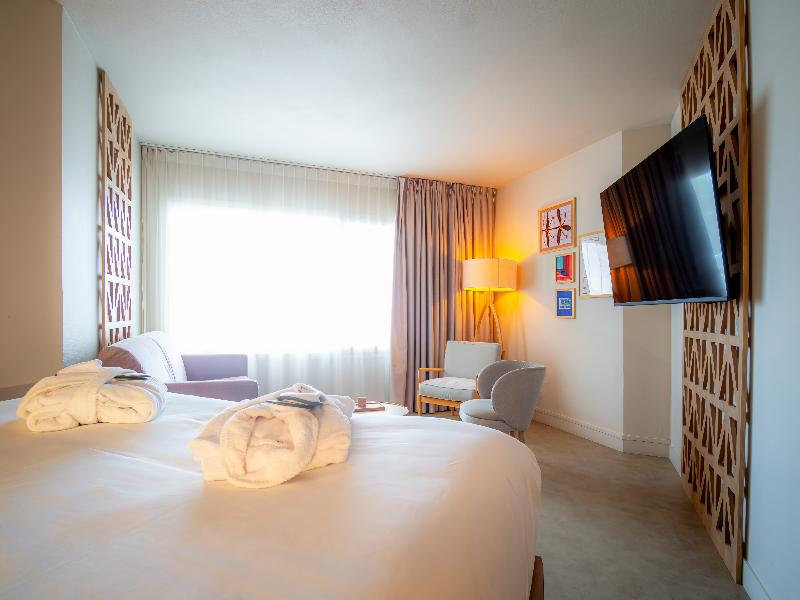 Mercure Saint Raphael Centre Plage image