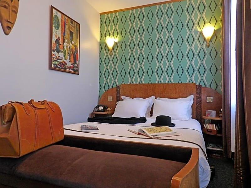 Detective Hotel image