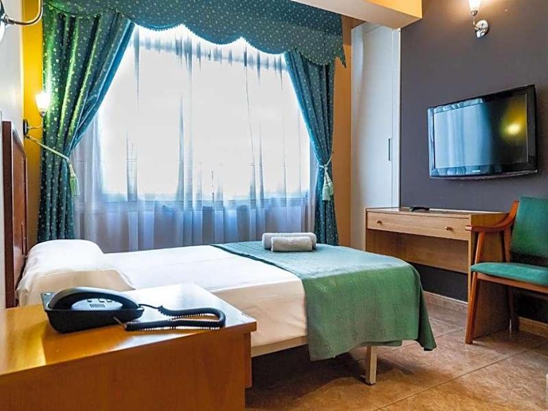 Hotel Silva image