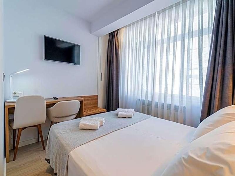 Hotel Silva image