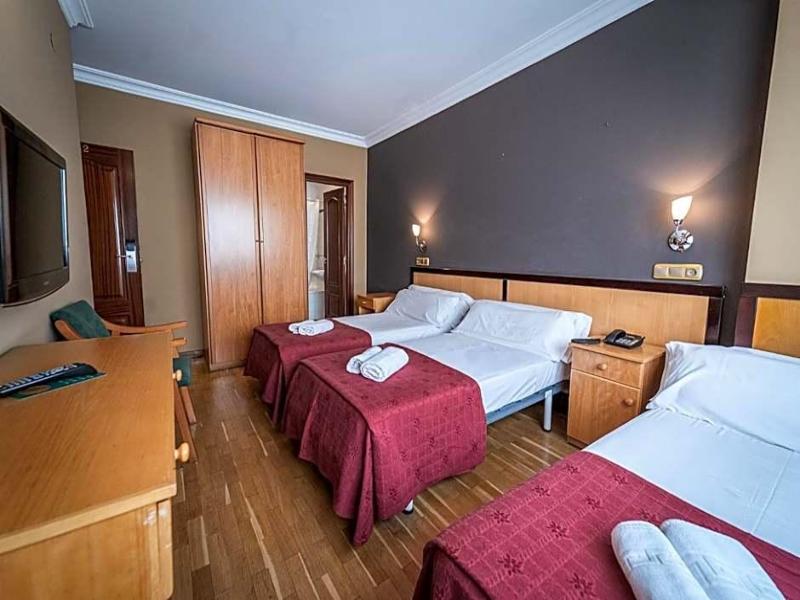 Hotel Silva image