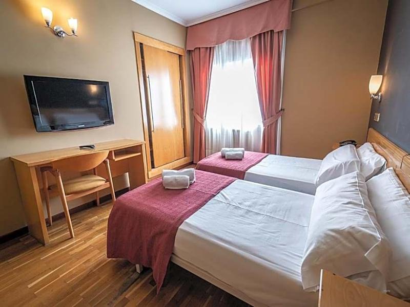 Hotel Silva image