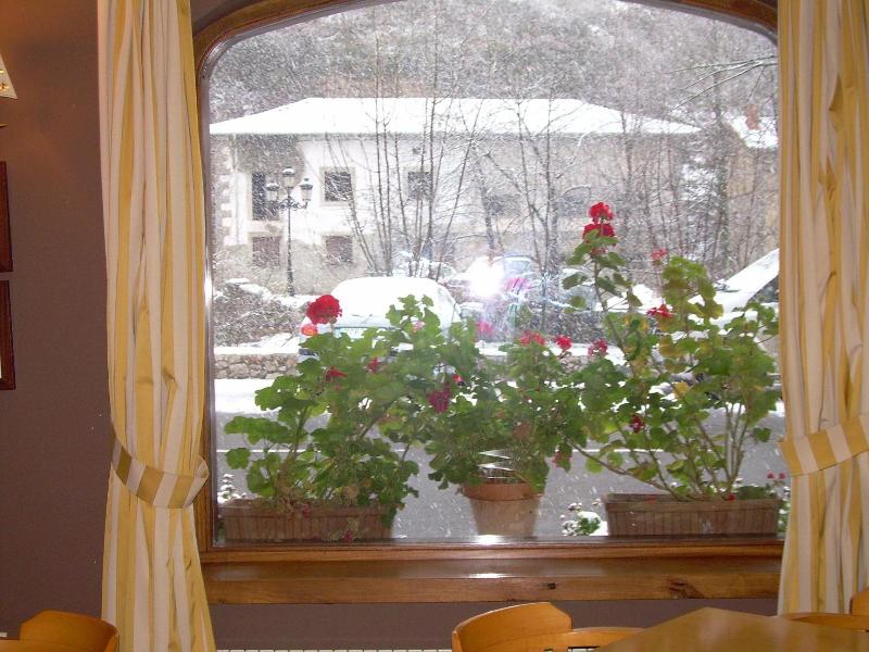 Hotel Cosgaya image