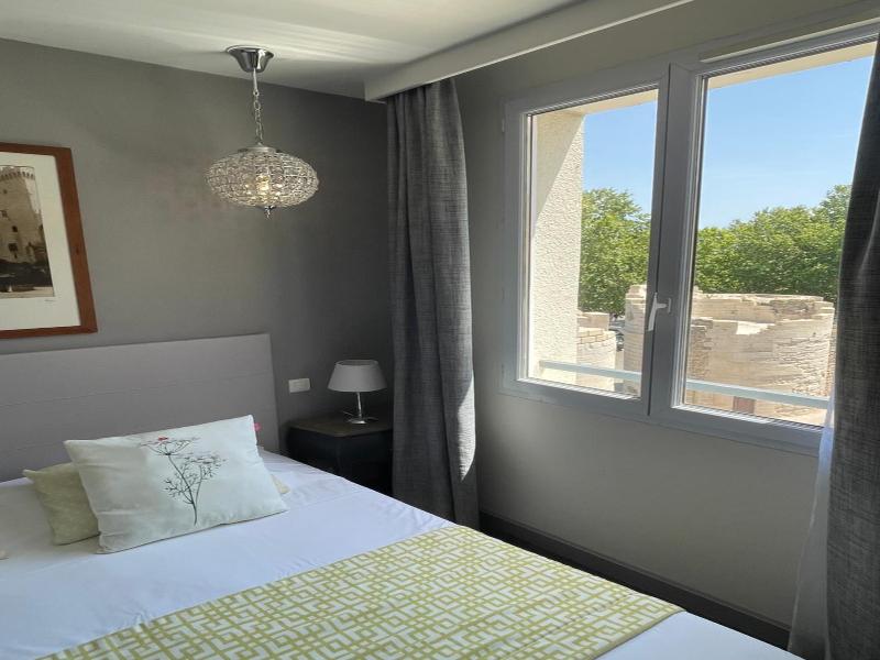 Brit Hotel Acacias image