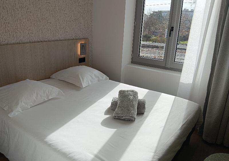 Hotel ABALYS image