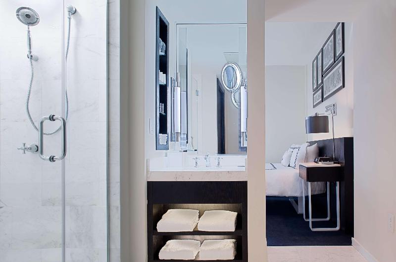 Bed room