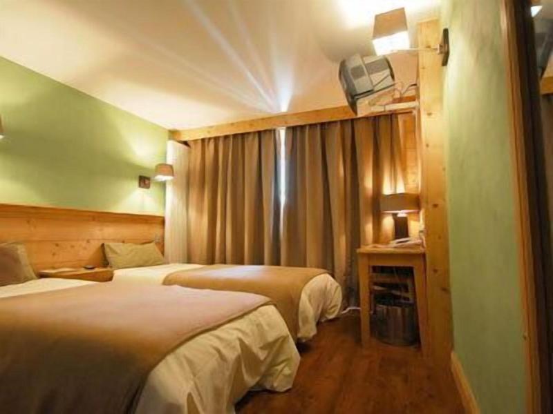 Le Monal image