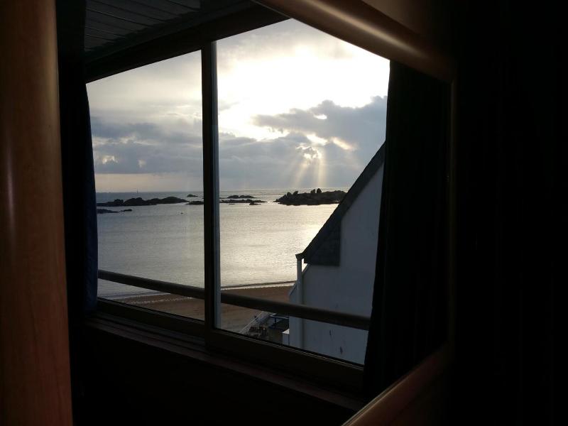 De La Mer image