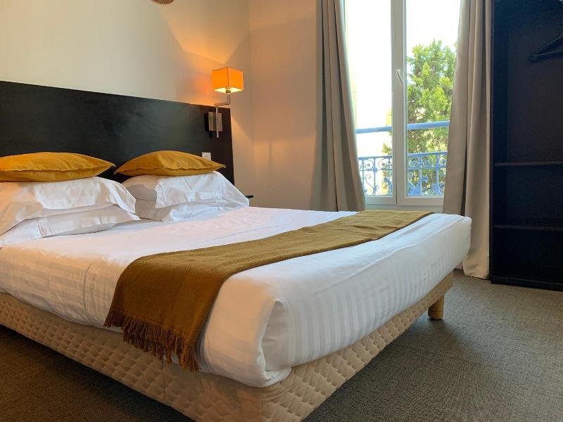 Hotel Alexandra image