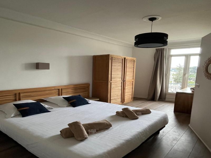Hotel Alexandra image