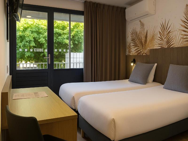 O'Cub Hotel image