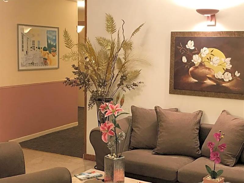 Hotel Festival image