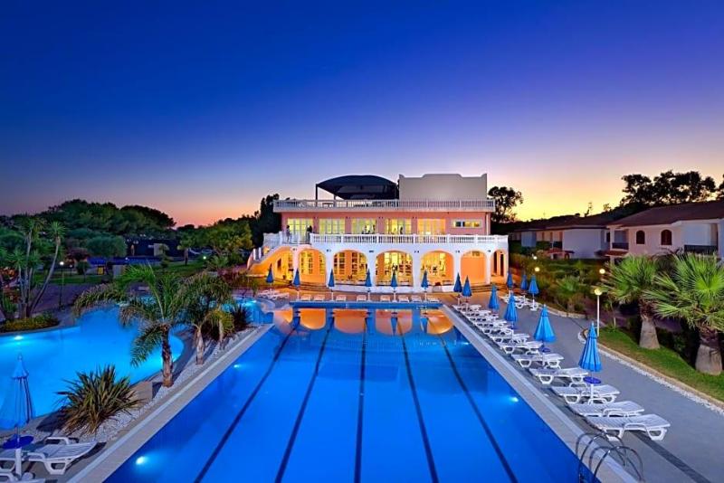 Villaggio Santa Monica image