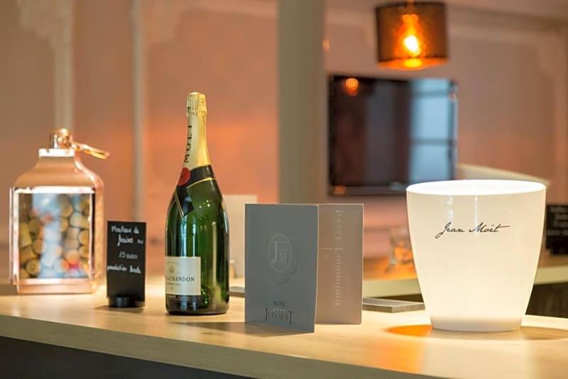 Hotel Jean Moët image