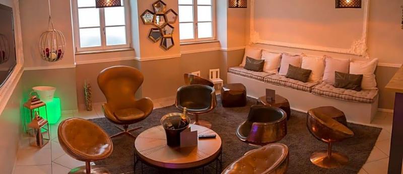 Hotel Jean Moët image