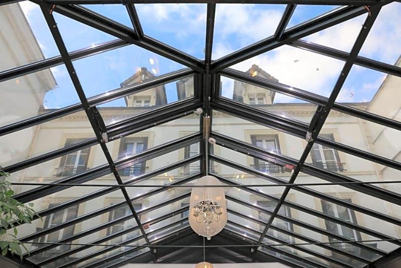 Hotel Jean Moët image