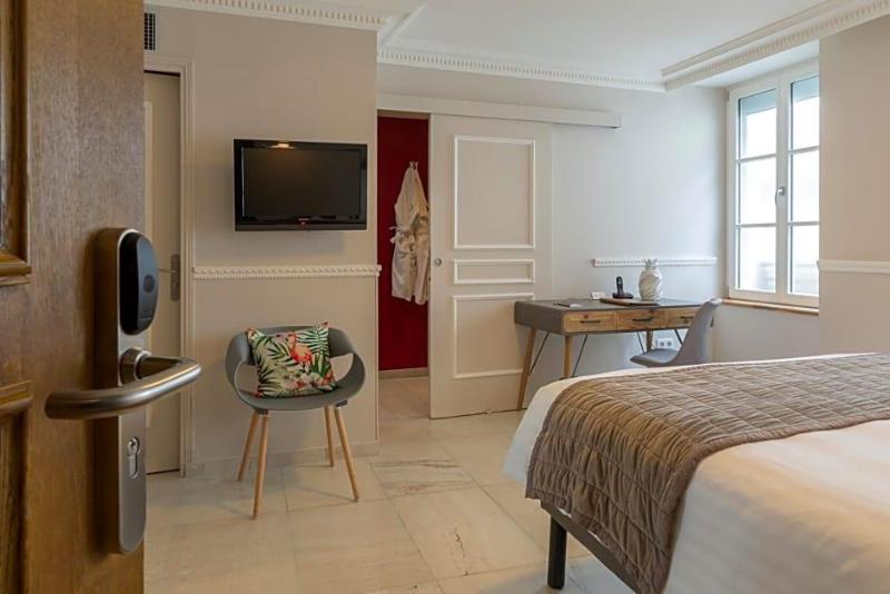 Hotel Jean Moët image