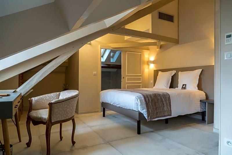 Hotel Jean Moët image