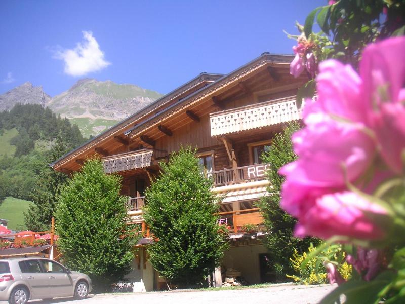Apart'hotel & Spa La Destiere image