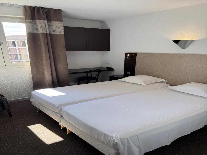 Adonis Arc Hotel AIX image