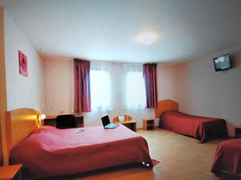 Prim Hotel Reims image 5
