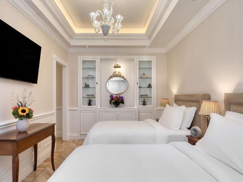 King George A Luxury Collection Hotel image