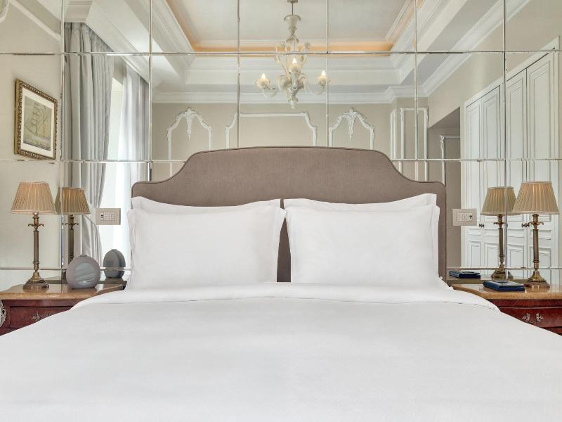King George A Luxury Collection Hotel image