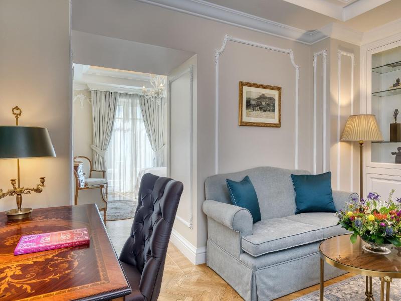King George A Luxury Collection Hotel image