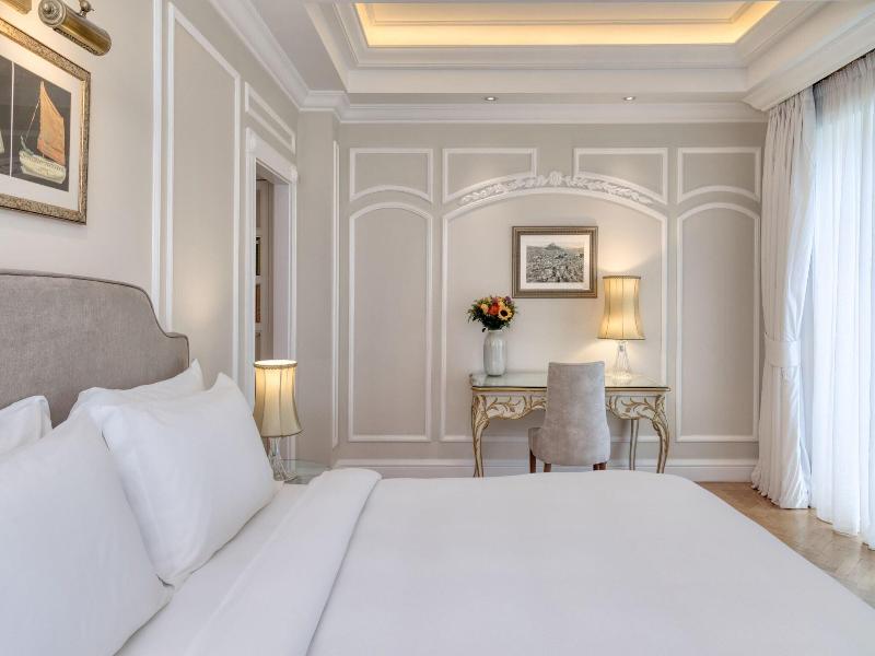 King George A Luxury Collection Hotel image