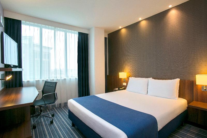 Holiday Inn Express Arnhem image
