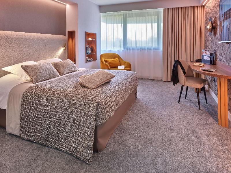 Best Western Plus Hotel Metz Technopole image