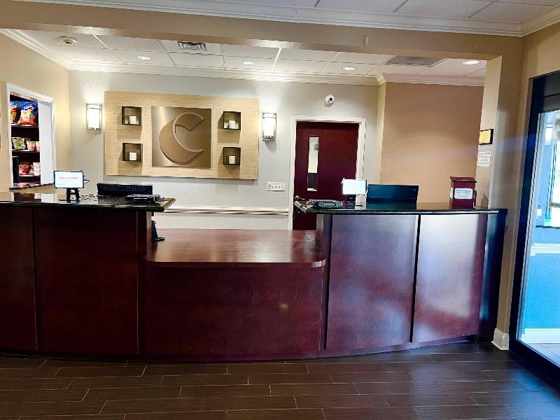 Comfort Inn & Suites Fort Walton Beach image