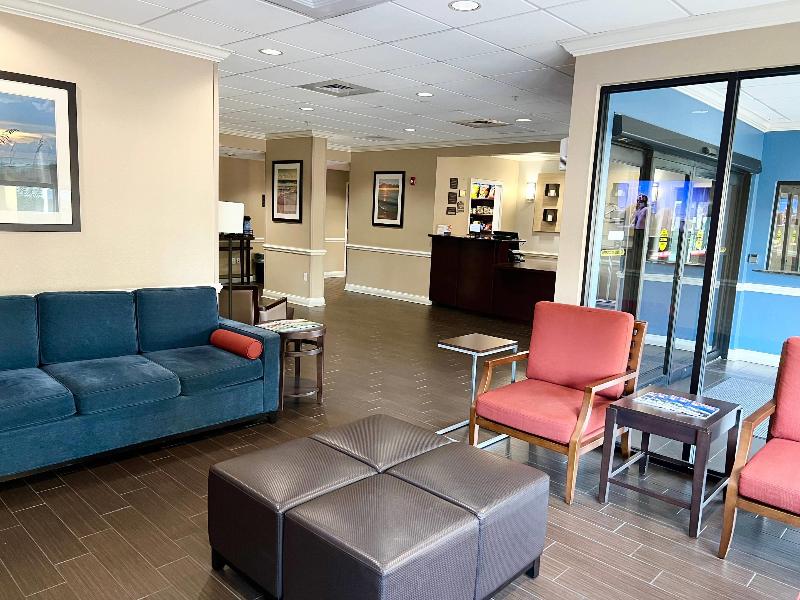 Comfort Inn & Suites Fort Walton Beach image