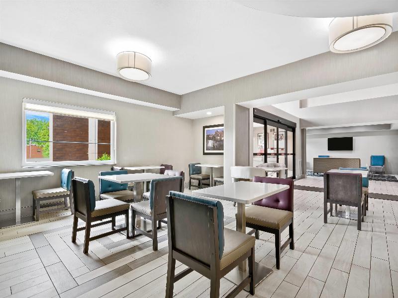 La Quinta Inn & Suites Batavia