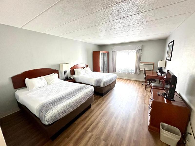 Americinn & Suites By Wyndham Baraboo Event Center image