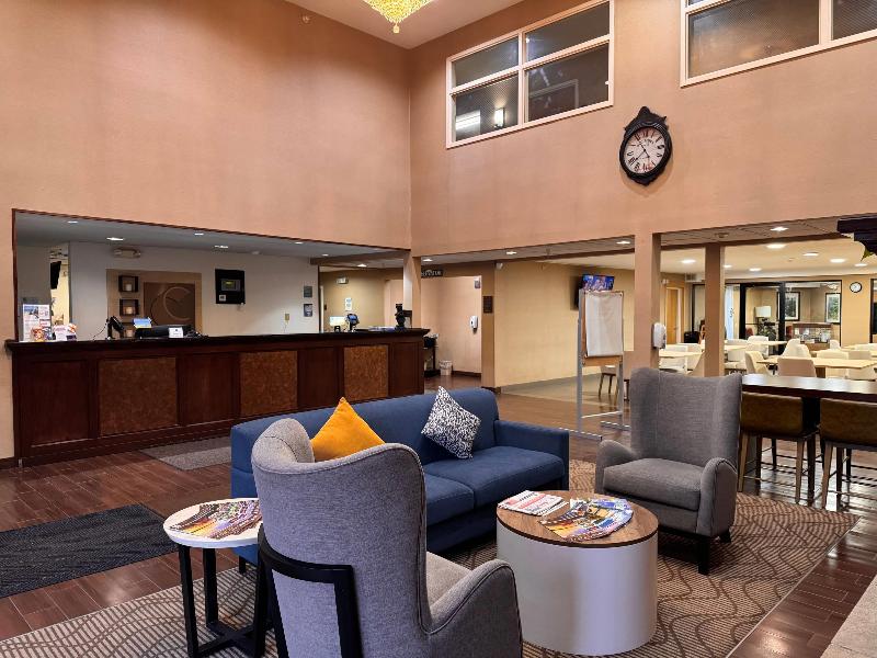Comfort Inn & Suites Black River Falls I-94 image